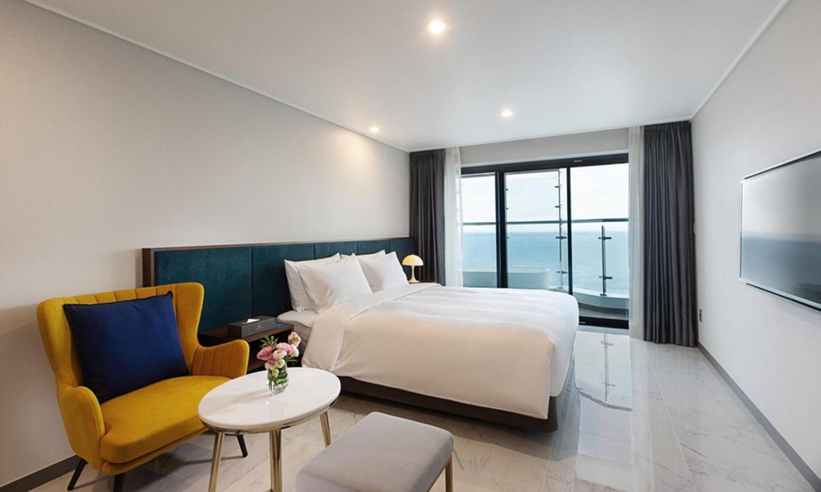 Busan Yeongmu Parade Hotel Haeundae Beach Buitenkant foto