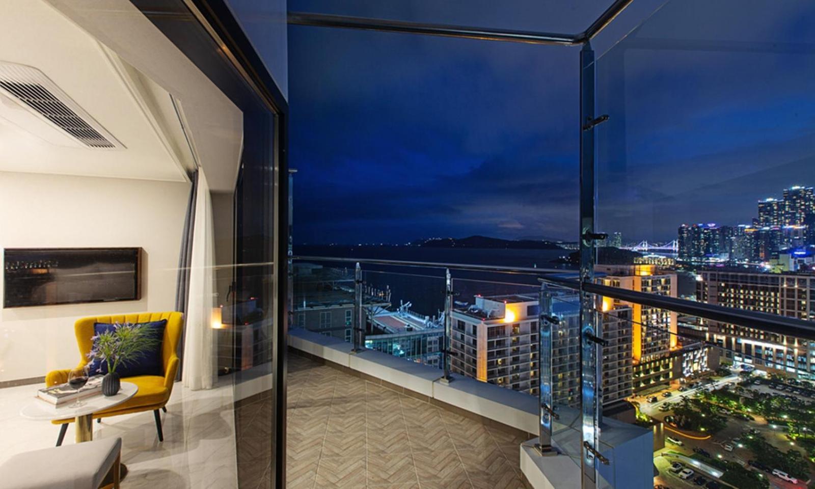 Busan Yeongmu Parade Hotel Haeundae Beach Buitenkant foto